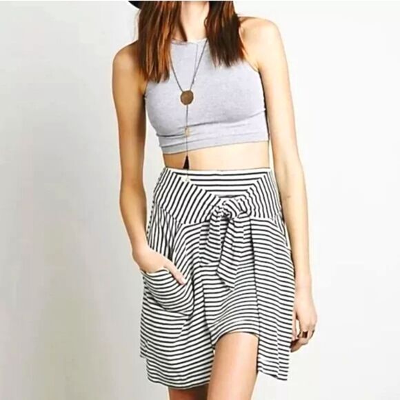 Free People All Tied Up Skirt Cream Black Stripes Pockets Women's Size Small - Picture 1 of 13